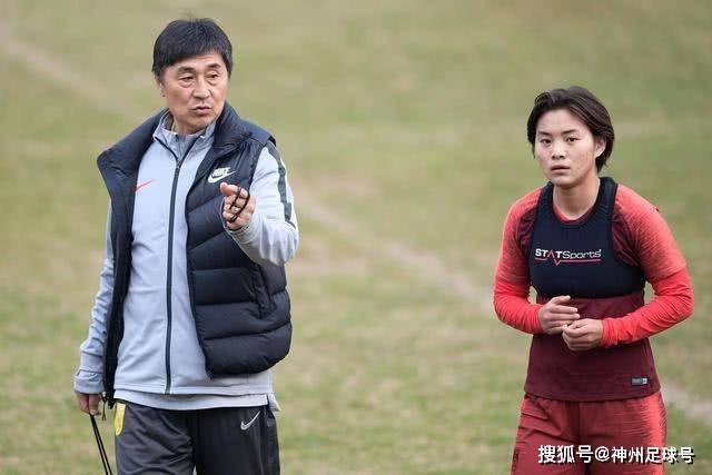 国足并不讳言生死战压力 唯有直面压力才能拼出希望