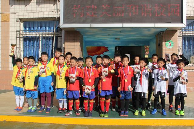 孙铭徽16+10广厦负吉林 贺希宁15分深圳胜北控